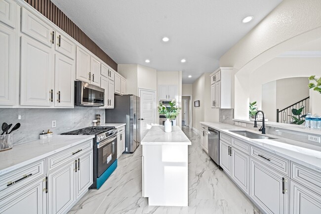 Photo - 14511 Middle Bluff Trail