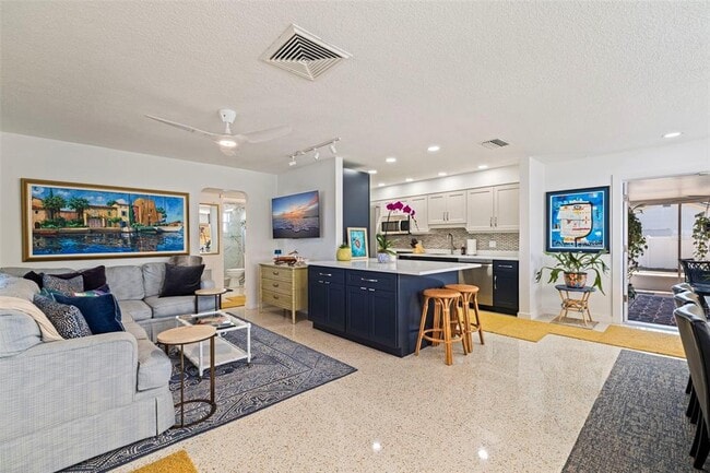 Photo - 3038 58th St S