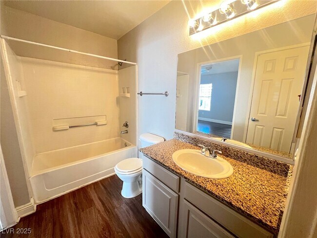 Photo - 6800 E Lake Mead Blvd Unidad 1118