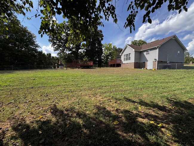 4545 Lahr Rd
