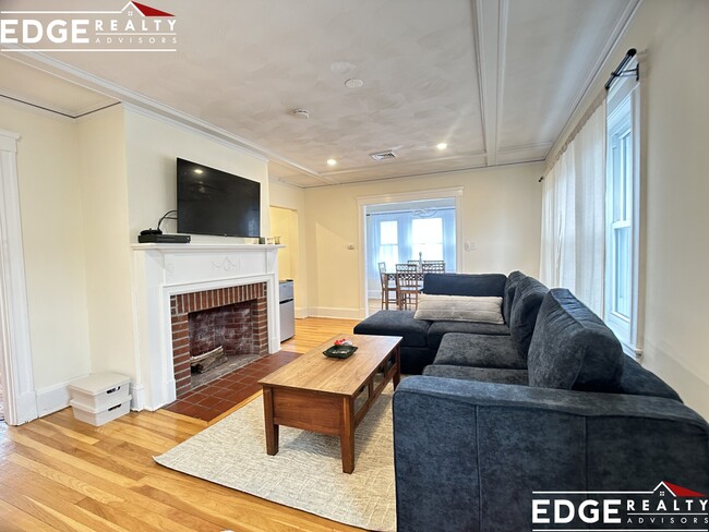 Photo - 48 Greycliff Rd Apartments Unit 1