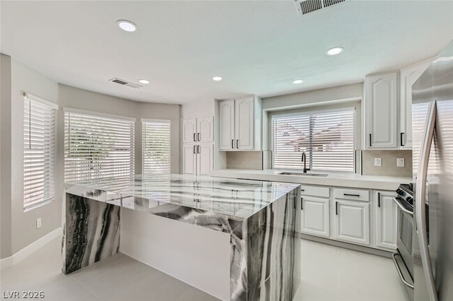 Photo - 7836 Calico Flower Ave