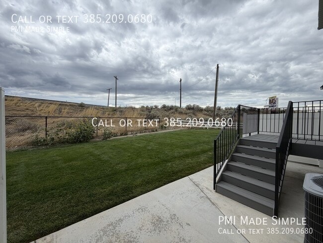Photo - 1356 S Windy Rdg Dr