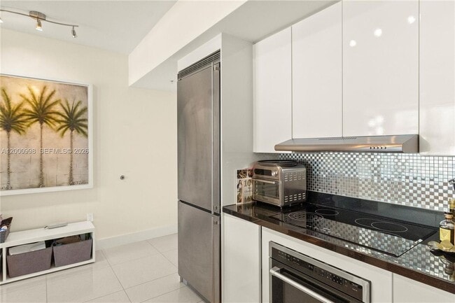 Photo - 92 SW 3rd St Unit 1202