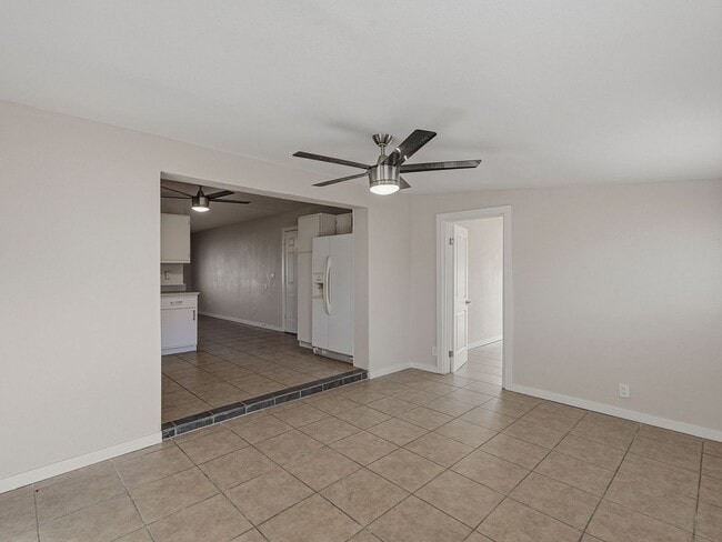 Photo - Cul-de-sac Single level Home!