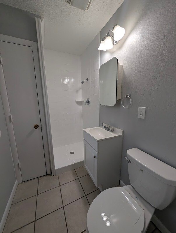 Photo - 1820 Medart Dr