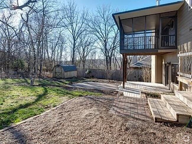 Building Photo - Executive 4 Bedroom 4 Bath 3+ Car Garage -... Rental