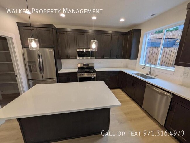 Photo - 1000 E Rork Ct