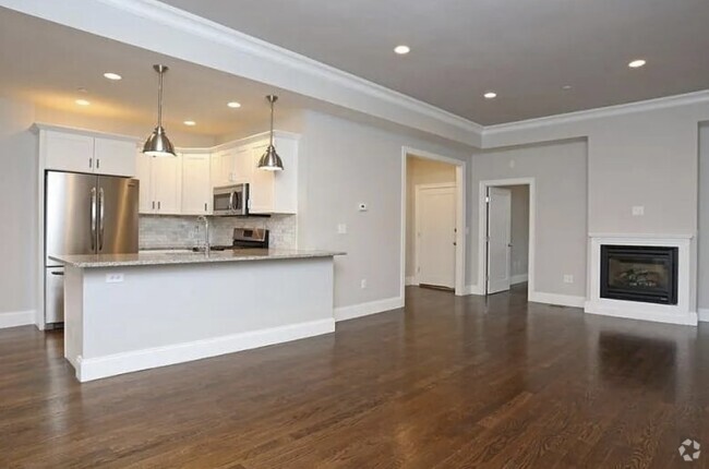 Building Photo - 75 Goddard Ave Unit 3 Rental