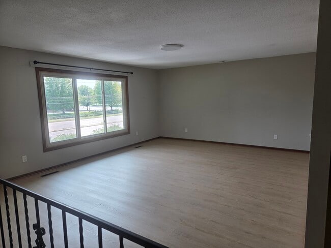 Building Photo - 5800 West Old Shakopee Road Unit 5800 Old Shakopee Rd