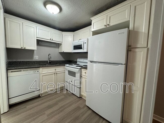 Photo - 2910 Rubideaux St Unit 2