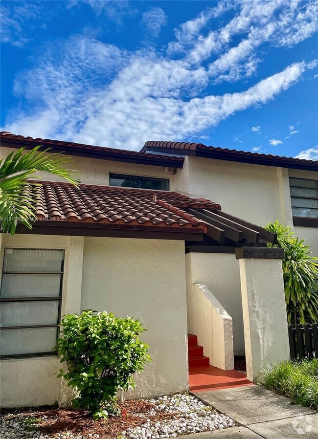 Building Photo - 11439 SW 132nd Pl Rental