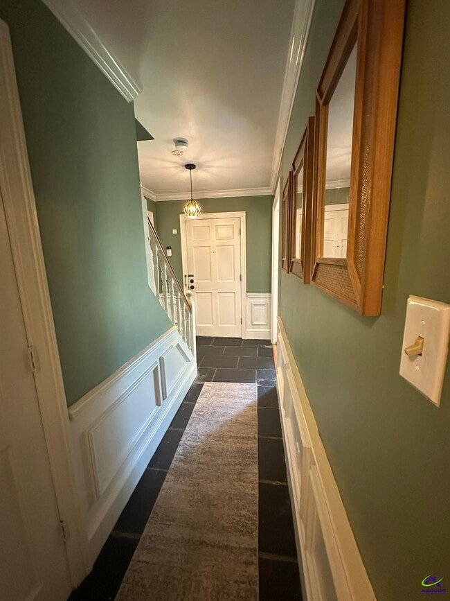 Photo - 103 W Point Ct