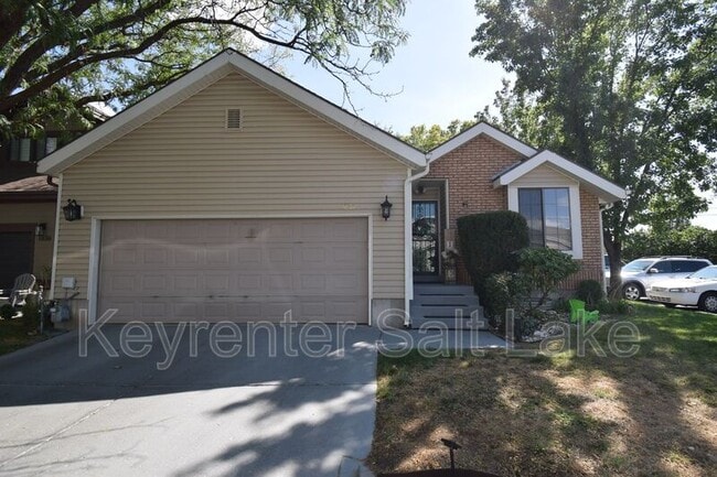 Photo - 1632 E 4190 S