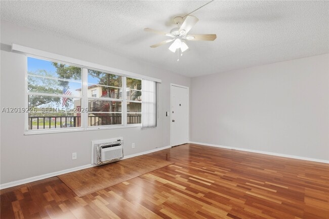 Photo - 151 SW 134th Way Unit 206N