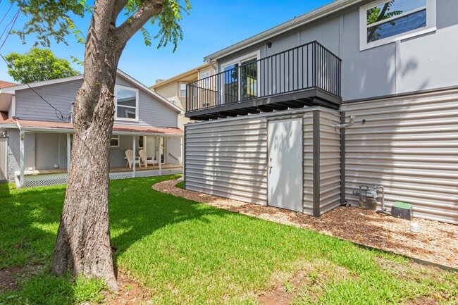 Photo - 2005 Portsmouth St