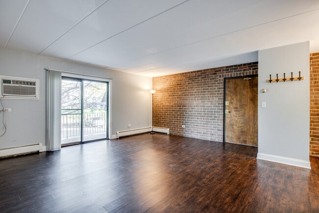 Photo - 218 E Bailey Rd Unidad F