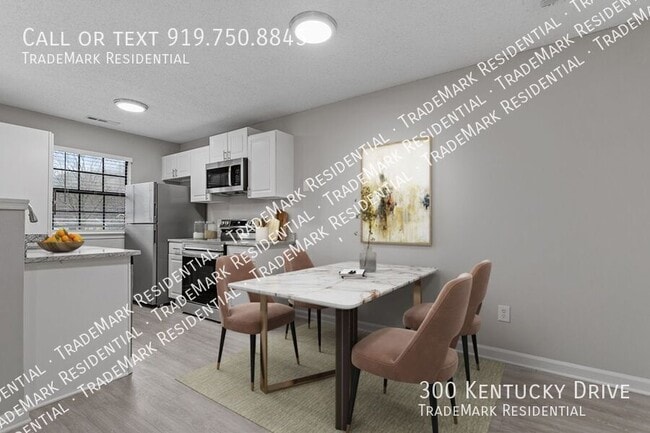 Photo - 300 Kentucky Dr