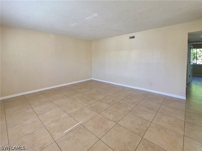 Photo - 4621 Bayshore Dr Unit Q3