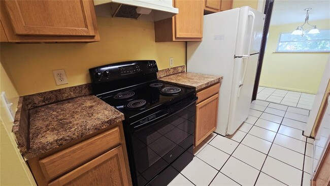 Photo - 1715 Bentley Blvd