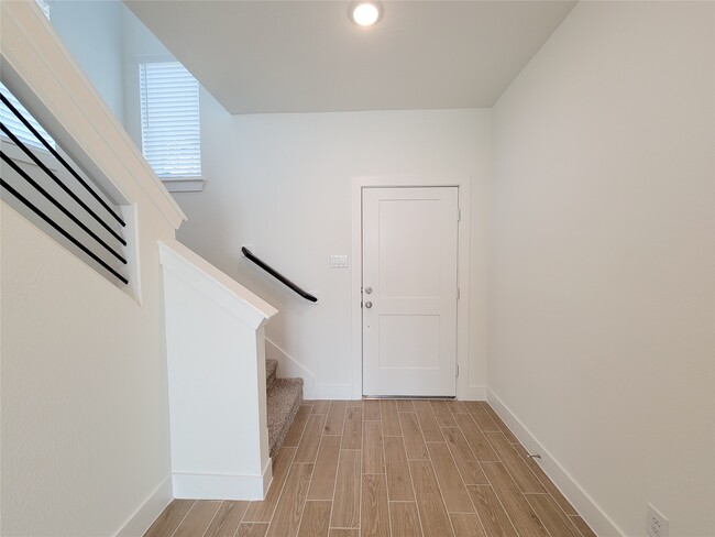 Photo - 10058 Rosette Dr