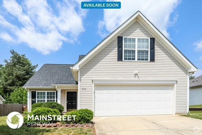 Building Photo - 604 Walnut Crossing Dr Rental
