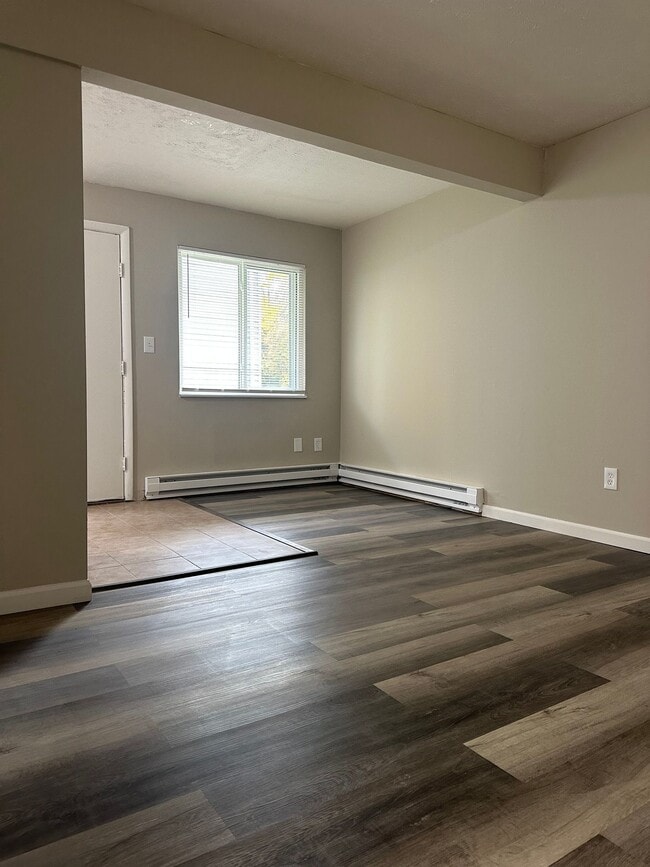 Photo - 520 Massillon