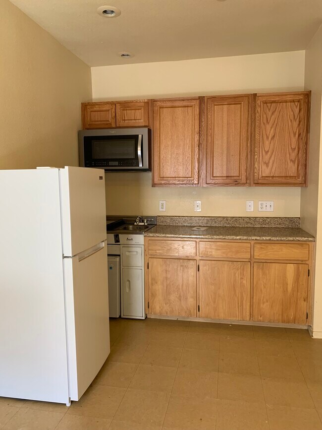 Photo - Huron Villas Apartments