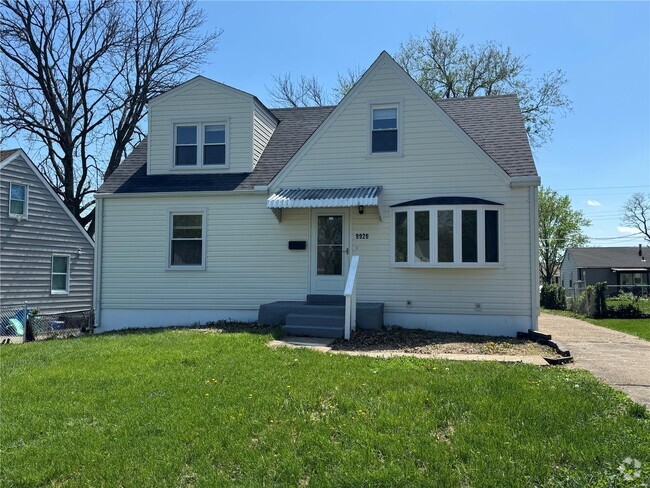 Building Photo - 9926 Iveland Dr Rental