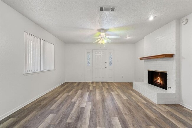 Photo - 8421 Fathom Cir