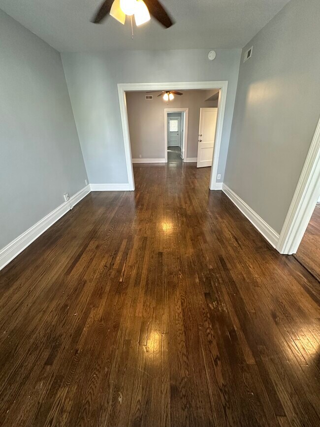 Photo - 3733 W Addison St Unidad 2