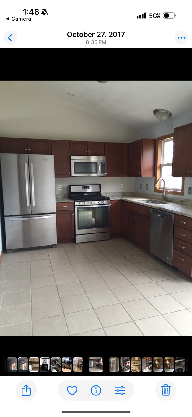 Photo - 4902 Brookview Rd