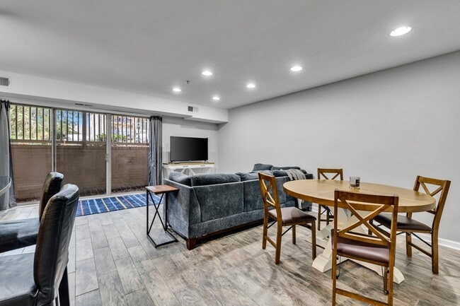 Photo - 1134 Cove Rd