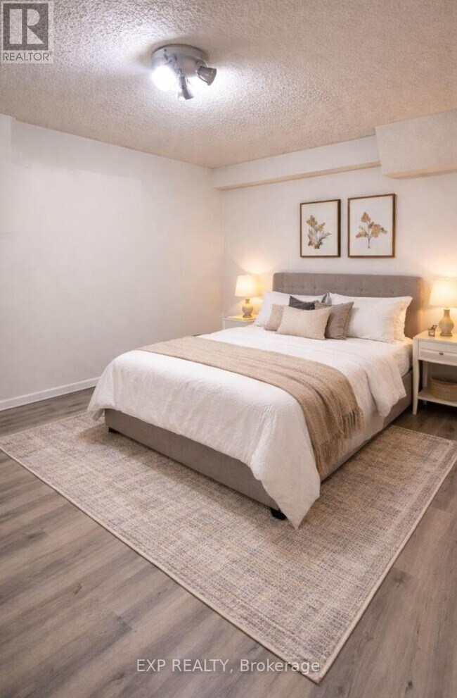 Photo - 44 Wright Crescent