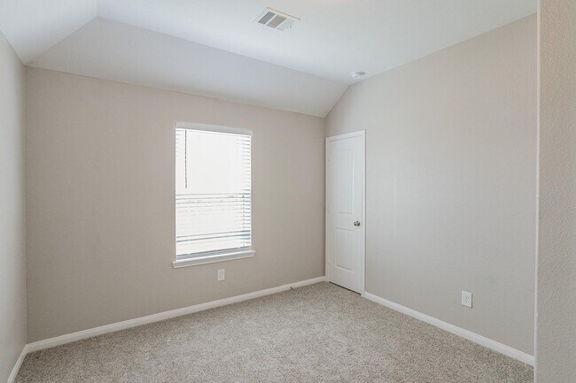 Photo - 3742 Otello Pl