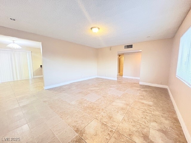 Photo - 2204 Isabelle Ave