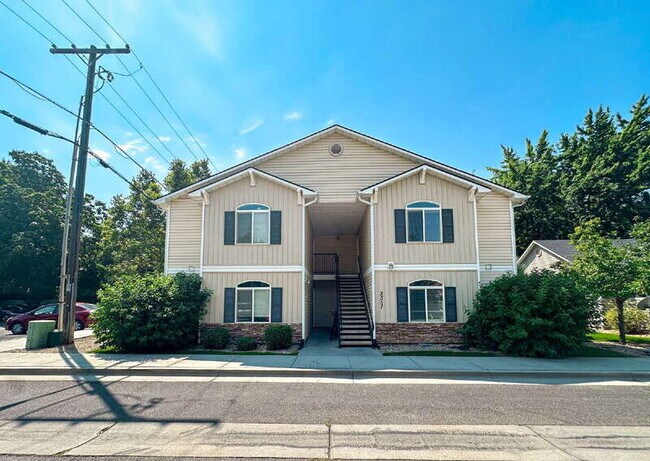 Building Photo - 3343 W Murano Ct Unit #202