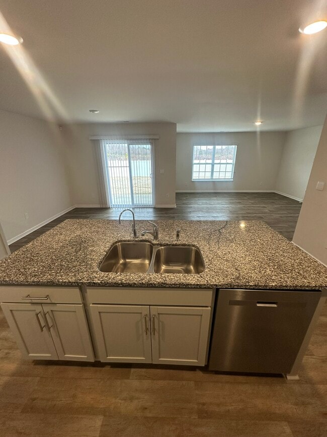 Photo - 7705 Sand Pit Rd