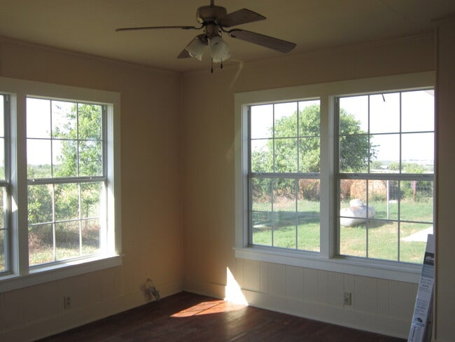 Photo - 4111 Stapper Rd House
