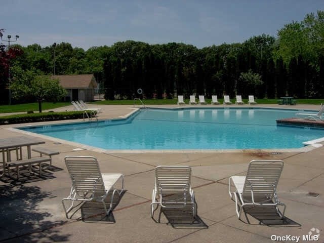 Photo - 7 Boulder Ct Unit 7