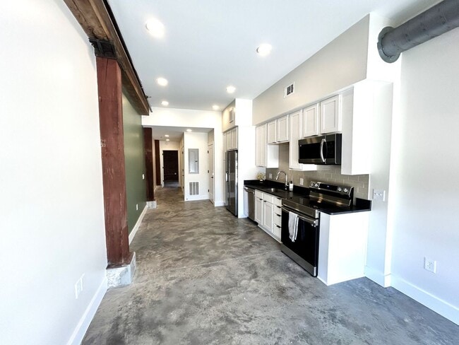 Photo - Hemlock Lofts