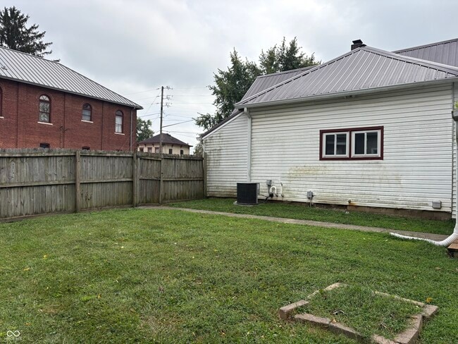 11120 E McGregor Rd