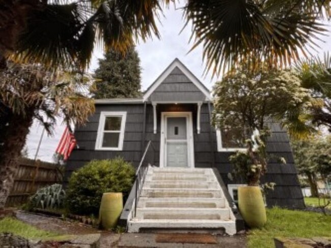 4Bd/2BA Seattle House - 4Bd/2BA Seattle House