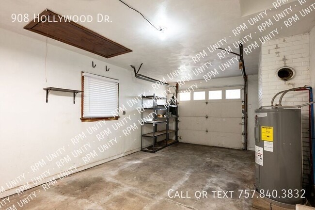 Photo - 908 Hollywood Dr
