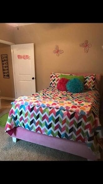 Photo - 652 Fairfield Loop