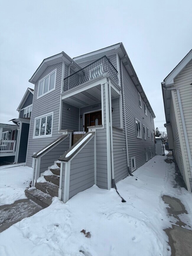 Photo - 3842 N Newcastle Ave