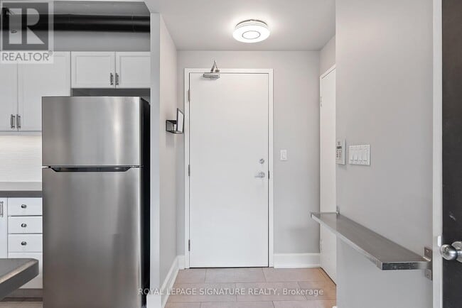 Photo - 200 Manitoba St Unité 103