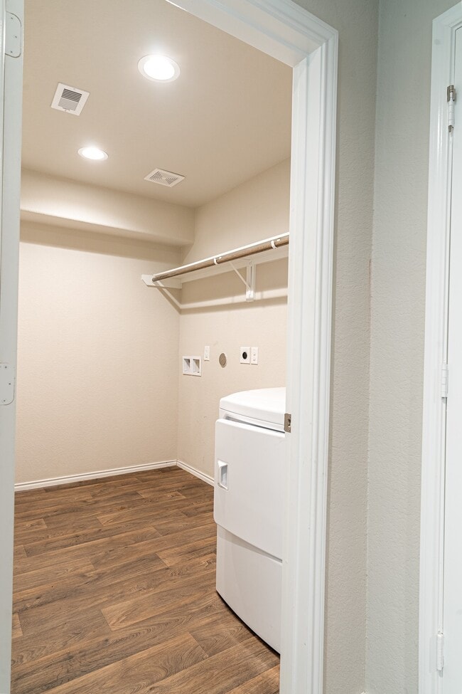 Photo - 1834 Brady Shores Dr