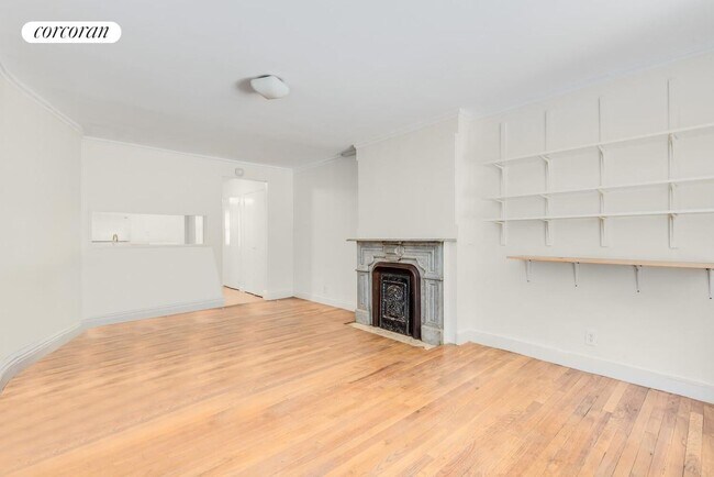 Photo - 188A 6th Ave