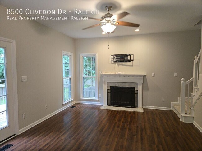 Photo - 8500 Clivedon Dr Unit Raleigh